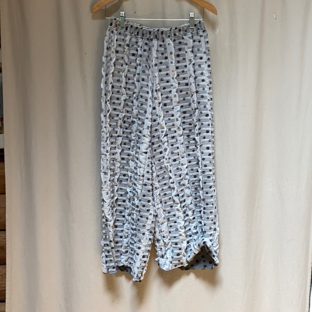 Pant by Giselle Shepatia size sm